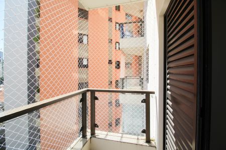 Apartamento para alugar com 100m², 3 quartos e 2 vagasVaranda do Quarto 1 