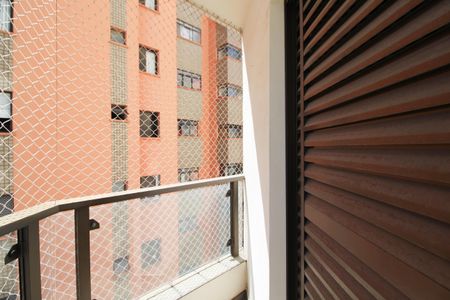 Apartamento para alugar com 100m², 3 quartos e 2 vagasVaranda da Suíte