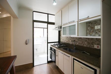 Apartamento para alugar com 100m², 3 quartos e 2 vagasCozinha