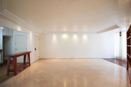 Apartamento para alugar com 100m², 3 quartos e 2 vagasSala