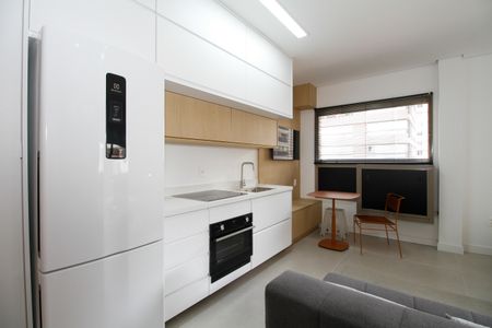 Studio para alugar com 32m², 1 quarto e 1 vagaStudio