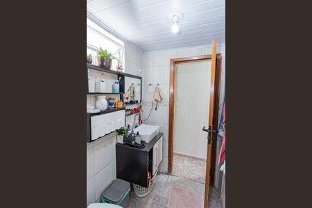 Casa à venda com 83m², 2 quartos e 1 vaga Casa à venda com 83m², 2 quartos e 1 vagaBanheiro