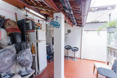 Casa à venda com 83m², 2 quartos e 1 vaga Casa à venda com 83m², 2 quartos e 1 vagaÁrea de serviço e quintal