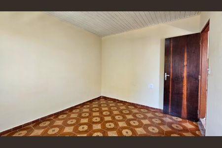 Quarto  de kitnet/studio para alugar com 1 quarto, 30m² em Vila Santana, São Paulo