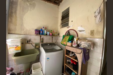 Casa à venda com 150m², 2 quartos e 3 vagas Casa à venda com 150m², 2 quartos e 3 vagasÁrea de Serviço