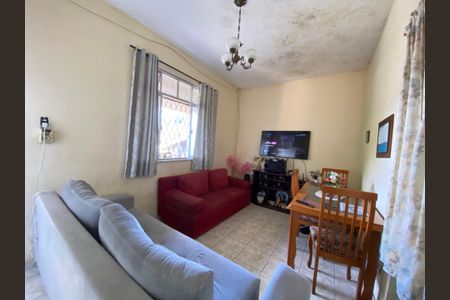 Casa à venda com 150m², 2 quartos e 3 vagas Casa à venda com 150m², 2 quartos e 3 vagasSala / casa 2