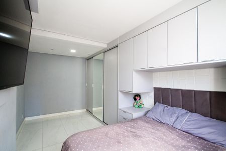 Apartamento para alugar com 120m², 2 quartos e 2 vagas Apartamento para alugar com 120m², 2 quartos e 2 vagasQuarto 2