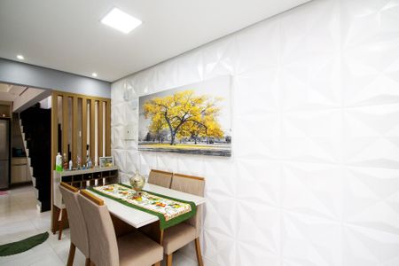 Apartamento para alugar com 120m², 2 quartos e 2 vagas Apartamento para alugar com 120m², 2 quartos e 2 vagasSala de Jantar