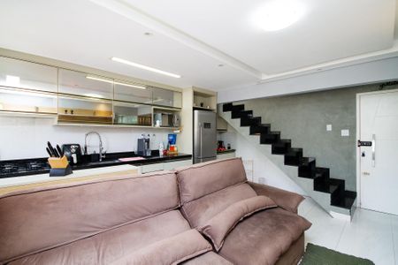 Apartamento para alugar com 120m², 2 quartos e 2 vagas Apartamento para alugar com 120m², 2 quartos e 2 vagasSala