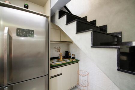 Apartamento para alugar com 120m², 2 quartos e 2 vagas Apartamento para alugar com 120m², 2 quartos e 2 vagasCozinha