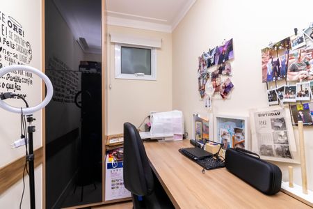 Apartamento à venda com 110m², 3 quartos e 2 vagasEscritório