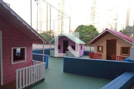 Apartamento à venda com 110m², 3 quartos e 2 vagasÁrea comum - Playground