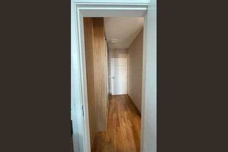 Apartamento à venda com 91m², 3 quartos e 2 vagascorredor