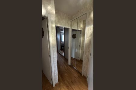 Apartamento à venda com 91m², 3 quartos e 2 vagascorredor