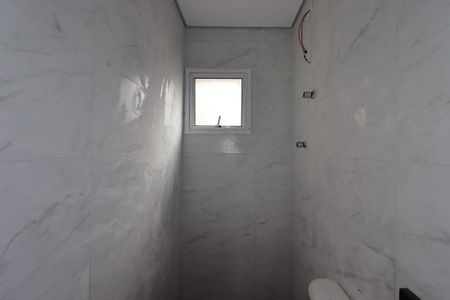 Apartamento à venda com 84m², 2 quartos e 1 vagaBanheiro da Suíte