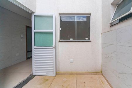 Apartamento à venda com 40m², 2 quartos e 1 vaga Apartamento à venda com 40m², 2 quartos e 1 vagaÁrea de Serviço