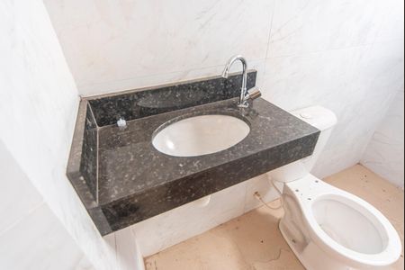 Apartamento à venda com 40m², 2 quartos e 1 vaga Apartamento à venda com 40m², 2 quartos e 1 vagaBanheiro