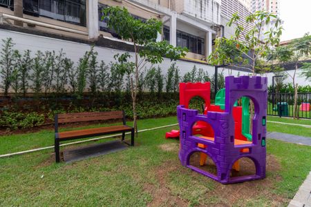 Apartamento à venda com 40m², 1 quarto e sem vagaÁrea Comum - Playground