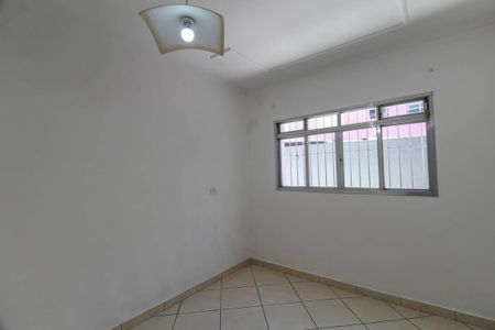 Casa para alugar com 240m², 4 quartos e 5 vagas Casa para alugar com 240m², 4 quartos e 5 vagasQuarto 4