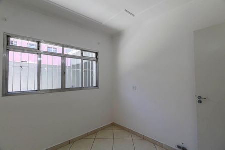 Casa para alugar com 240m², 4 quartos e 5 vagas Casa para alugar com 240m², 4 quartos e 5 vagasQuarto 4
