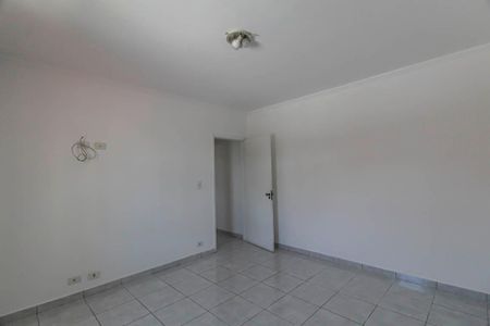 Casa para alugar com 240m², 4 quartos e 5 vagas Casa para alugar com 240m², 4 quartos e 5 vagasQuarto 1