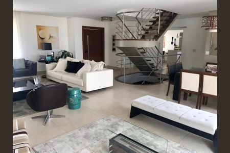 Foto 01 de casa de condomínio à venda com 6 quartos, 470m² em Brooklin, São Paulo