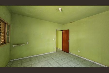 Casa à venda com 223m², 3 quartos e 2 vagas