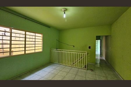 Casa à venda com 223m², 3 quartos e 2 vagas