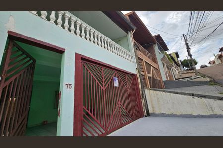 Casa à venda com 223m², 3 quartos e 2 vagas