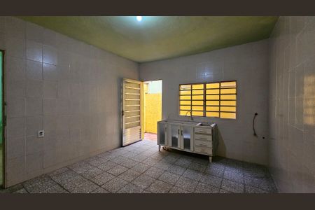 Casa à venda com 223m², 3 quartos e 2 vagas