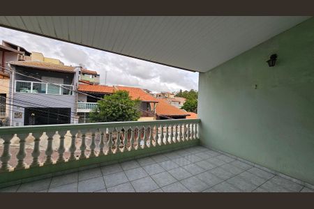 Casa à venda com 223m², 3 quartos e 2 vagas