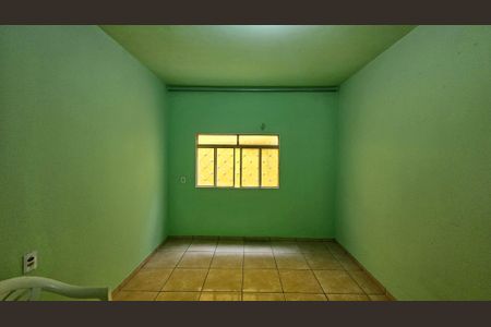 Casa à venda com 223m², 3 quartos e 2 vagas