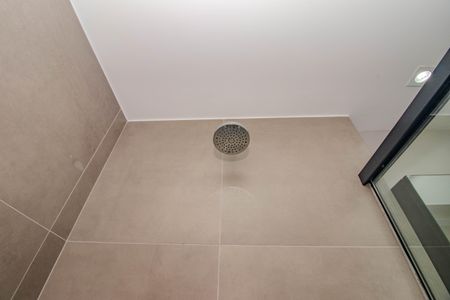 Apartamento para alugar com 76m², 2 quartos e 2 vagas Apartamento para alugar com 76m², 2 quartos e 2 vagasBanheiro da Suíte