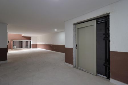 Apartamento à venda com 86m², 2 quartos e 1 vagaElevador