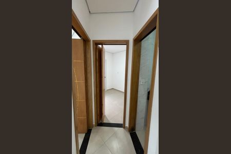 Apartamento à venda com 42m², 2 quartos e 1 vaga Apartamento à venda com 42m², 2 quartos e 1 vagaCorredor