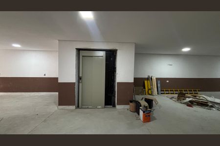 Apartamento à venda com 42m², 2 quartos e 1 vaga Apartamento à venda com 42m², 2 quartos e 1 vagaElevador