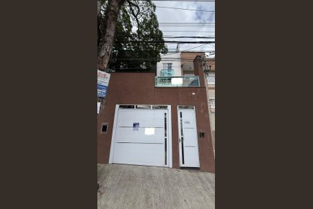 Apartamento à venda com 42m², 2 quartos e 1 vaga Apartamento à venda com 42m², 2 quartos e 1 vagaFachada
