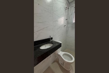 Apartamento à venda com 42m², 2 quartos e 1 vaga Apartamento à venda com 42m², 2 quartos e 1 vagaBanheiro