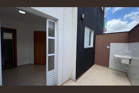 Apartamento à venda com 42m², 2 quartos e 1 vaga Apartamento à venda com 42m², 2 quartos e 1 vagaVaranda/Area de Serviço da Suíte