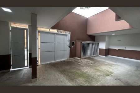 Apartamento à venda com 42m², 2 quartos e 1 vaga Apartamento à venda com 42m², 2 quartos e 1 vagaGaragem