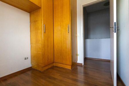Casa à venda com 130m², 3 quartos e 2 vagas Casa à venda com 130m², 3 quartos e 2 vagasQuarto 2