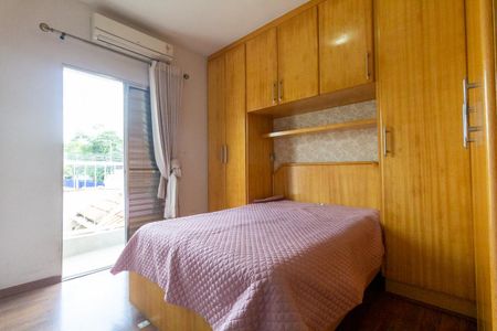 Casa à venda com 130m², 3 quartos e 2 vagas Casa à venda com 130m², 3 quartos e 2 vagasQuarto 3