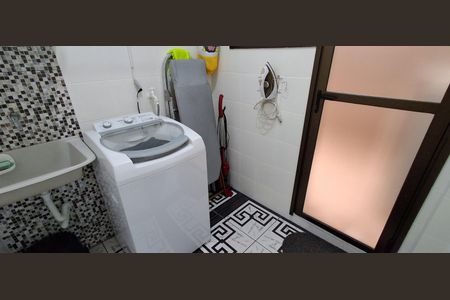 Apartamento à venda com 73m², 2 quartos e 1 vaga Apartamento à venda com 73m², 2 quartos e 1 vagaÁrea de Serviço