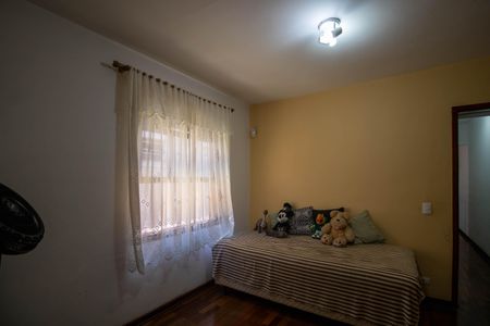 Casa à venda com 137m², 3 quartos e 2 vagas Casa à venda com 137m², 3 quartos e 2 vagasQuarto 2