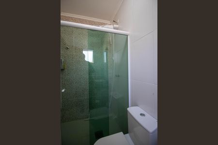 Casa à venda com 137m², 3 quartos e 2 vagas Casa à venda com 137m², 3 quartos e 2 vagasBanheiro da Suíte