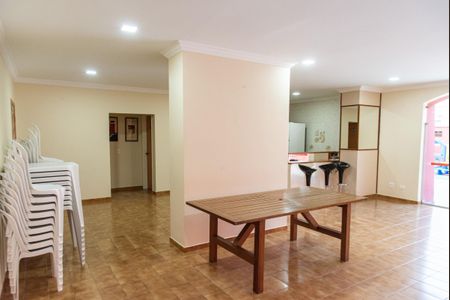 Apartamento para alugar com 65m², 3 quartos e 1 vagaÁrea comum - Salão de festas