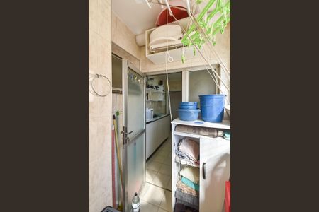 Apartamento para alugar com 65m², 3 quartos e 1 vagaÁrea de serviço