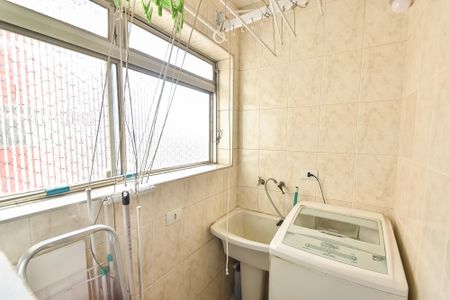 Apartamento para alugar com 65m², 3 quartos e 1 vagaÁrea de serviço
