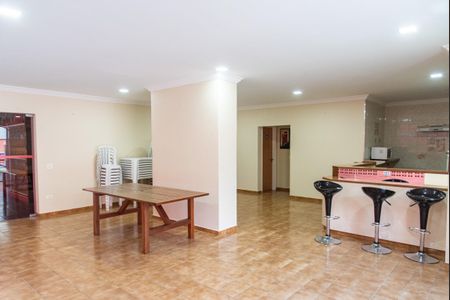 Apartamento para alugar com 65m², 3 quartos e 1 vagaÁrea comum - Salão de festas
