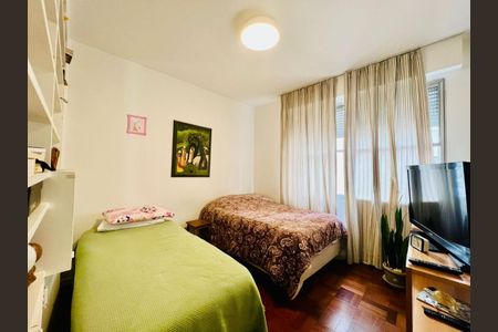 Apartamento à venda com 3 quartos, 180m² em Jardim Paulista, São Paulo